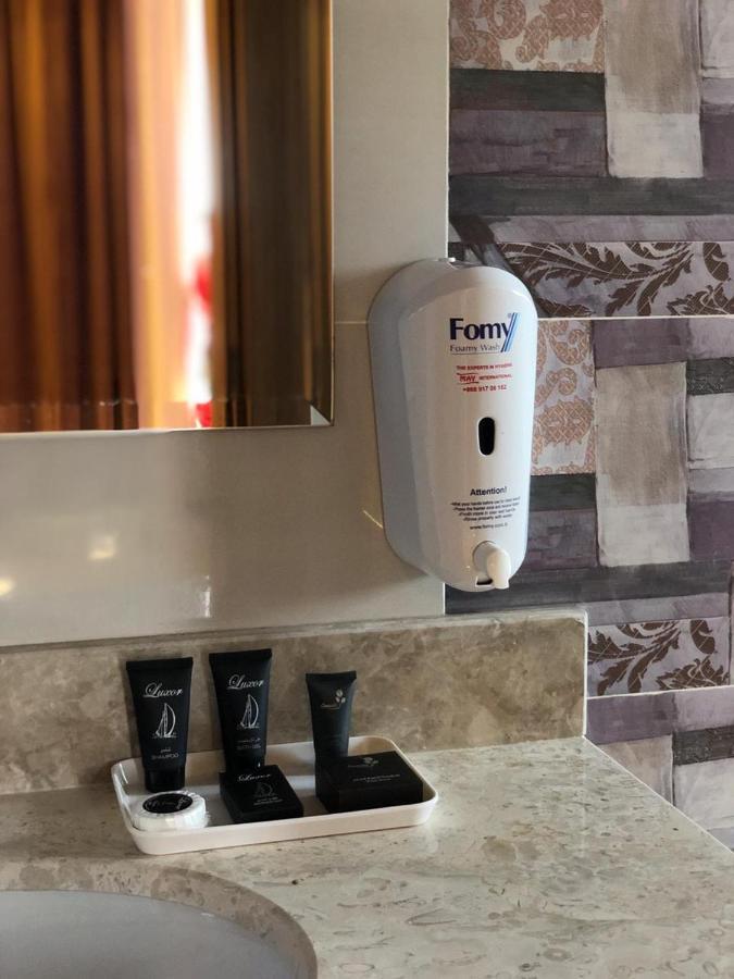 Diamond Star Hotel فندق النجمة الماسية スィーブ エクステリア 写真