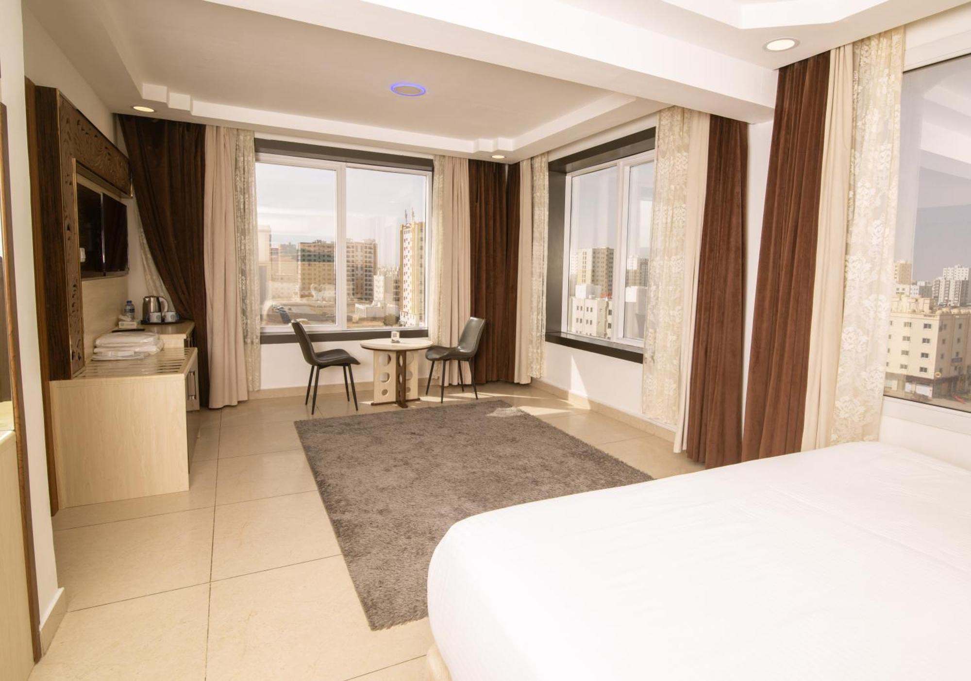 Diamond Star Hotel فندق النجمة الماسية スィーブ エクステリア 写真