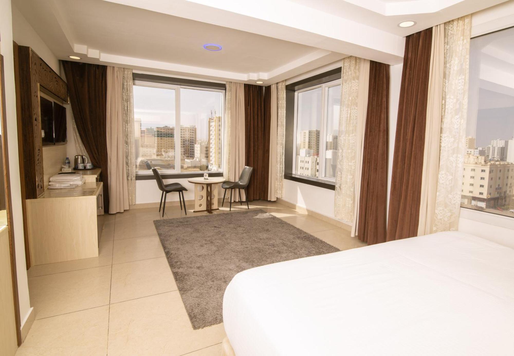 Diamond Star Hotel فندق النجمة الماسية スィーブ エクステリア 写真