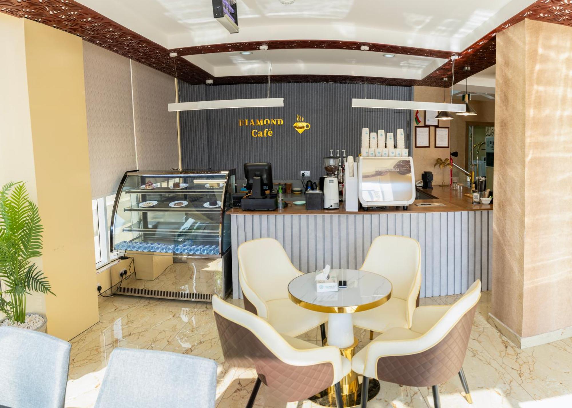Diamond Star Hotel فندق النجمة الماسية スィーブ エクステリア 写真