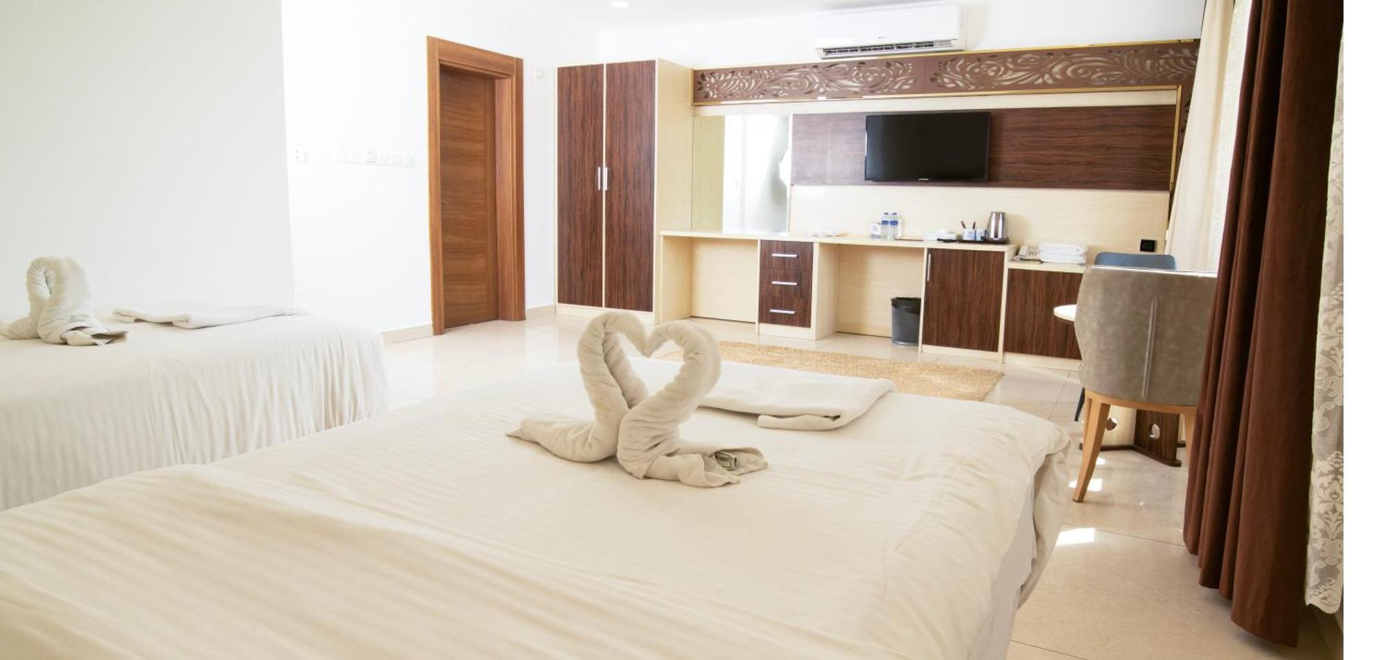 Diamond Star Hotel فندق النجمة الماسية スィーブ エクステリア 写真