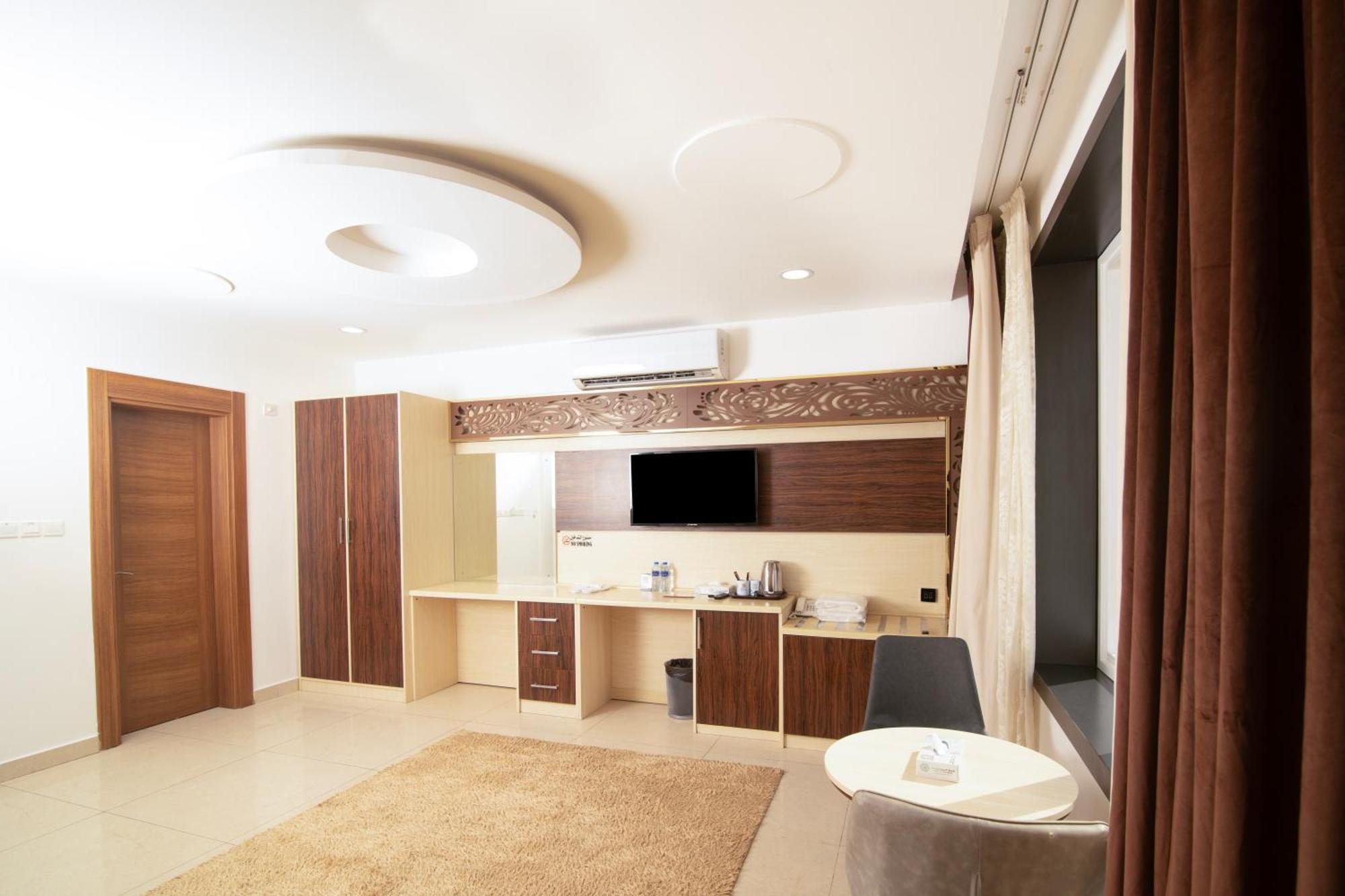 Diamond Star Hotel فندق النجمة الماسية スィーブ エクステリア 写真